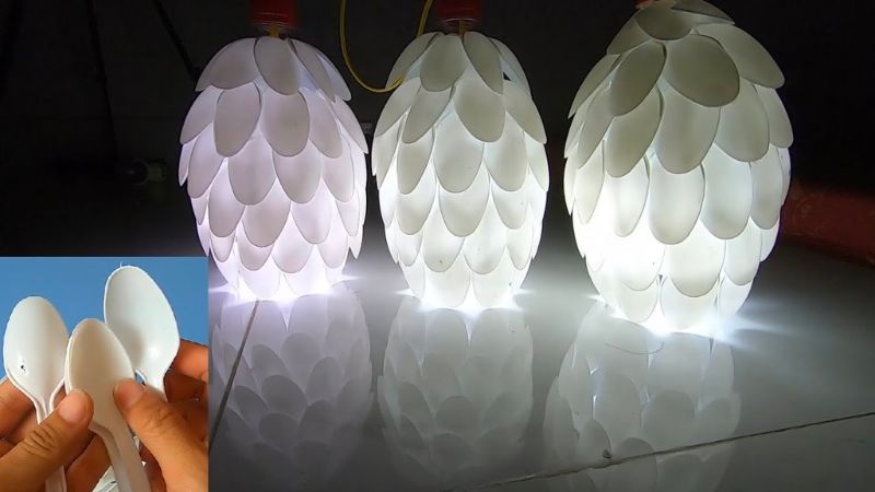 Làm đèn chùm bằng thìa nhựa